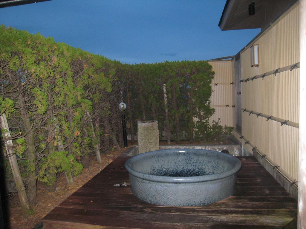 Utsumionsen Ichizu Hotel Aichi Esterno foto