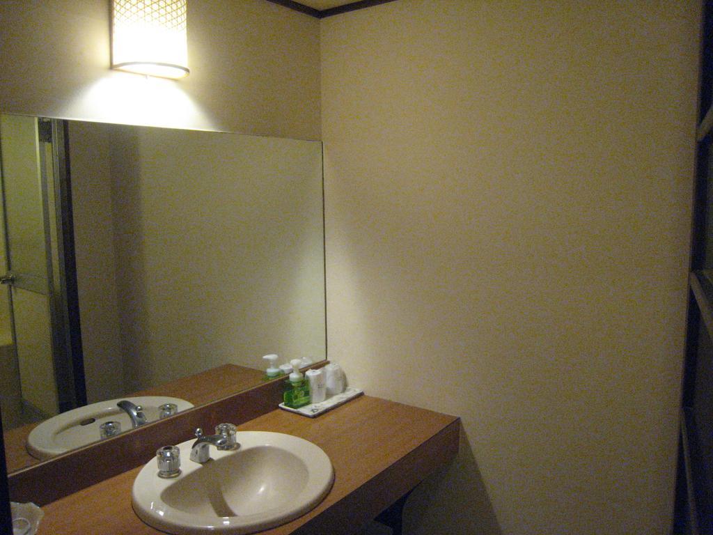 Utsumionsen Ichizu Hotel Aichi Esterno foto