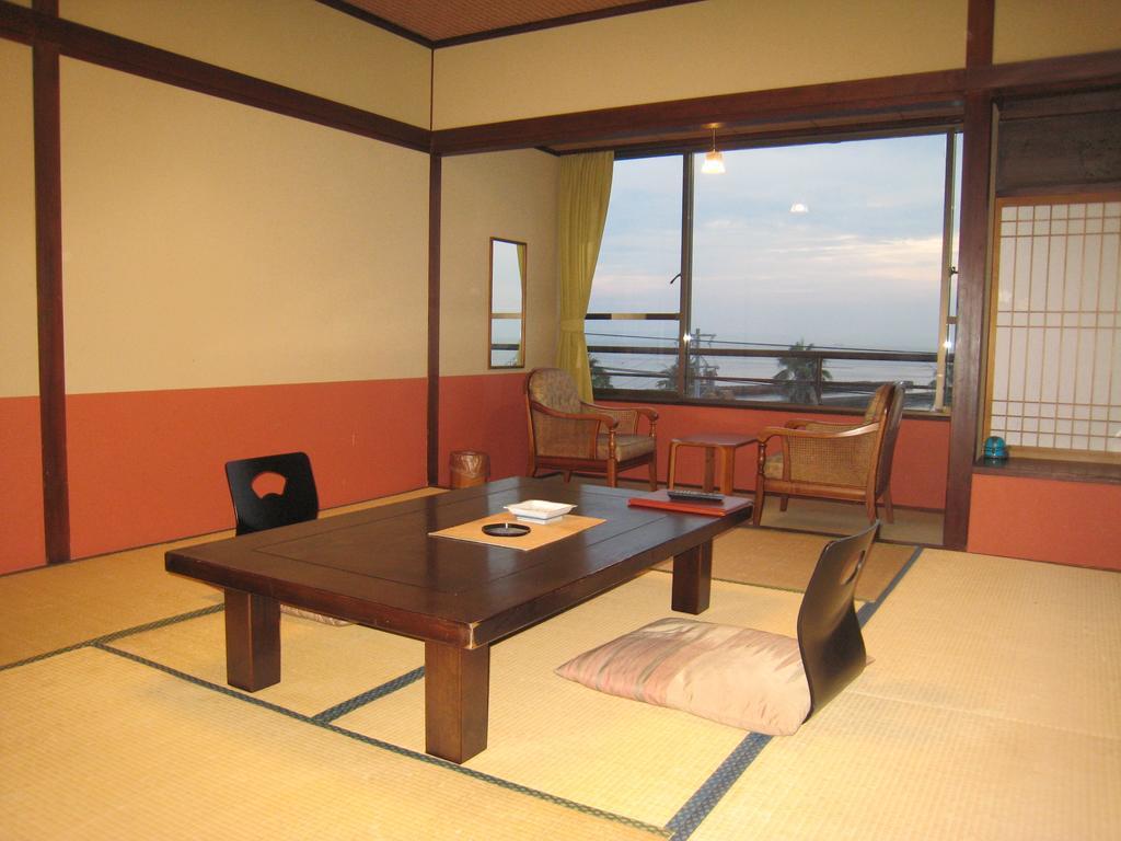 Utsumionsen Ichizu Hotel Aichi Esterno foto